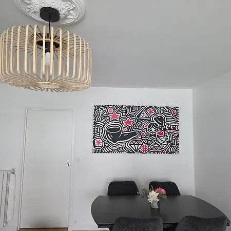 Apartment Au Coeur Du Triangle D'or *
